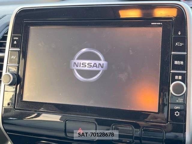 Nissan SERENA 2016-08 324925-2