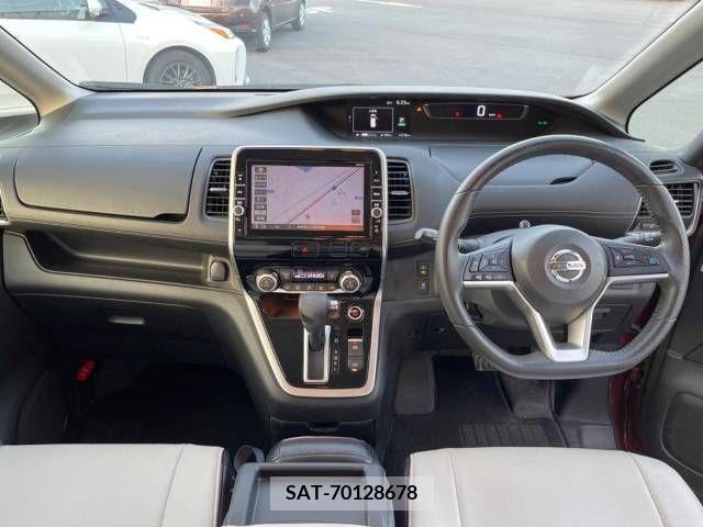 Nissan SERENA 2016-08 324925-1