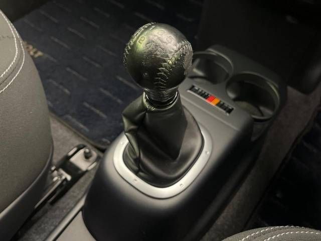 Mitsubishi COLT 2011-09 27437-3