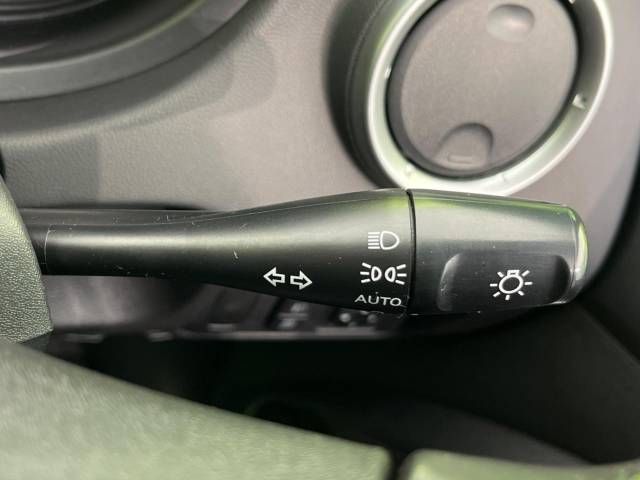 Mitsubishi COLT 2011-09 27437-6