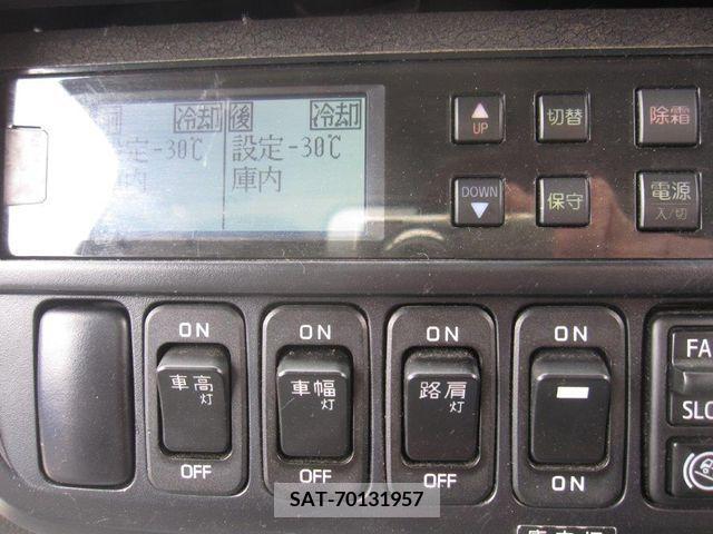 Hino DUTRO 2018-07 267752-10