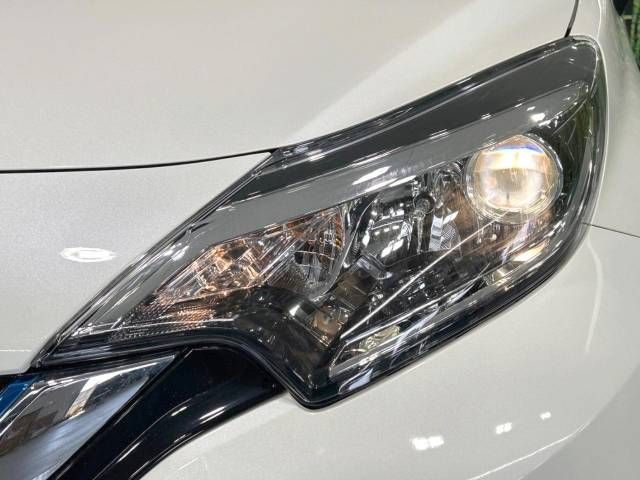 Nissan NOTE 2018-09 193637-11
