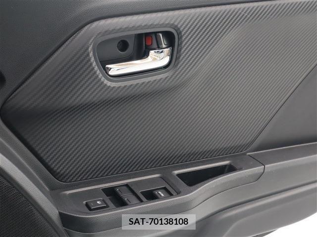 Honda S660 2019-12 284870-4