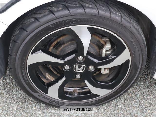 Honda S660 2019-12 284870-7