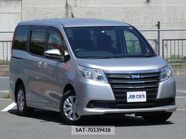 Toyota NOAH 2015-01 279549-0