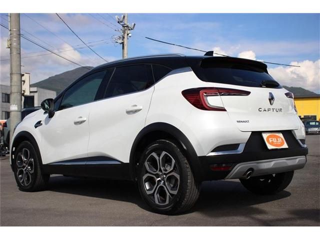 Renault CAPTUR 2021-08 20515-1