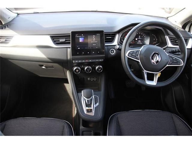 Renault CAPTUR 2021-08 20515-3