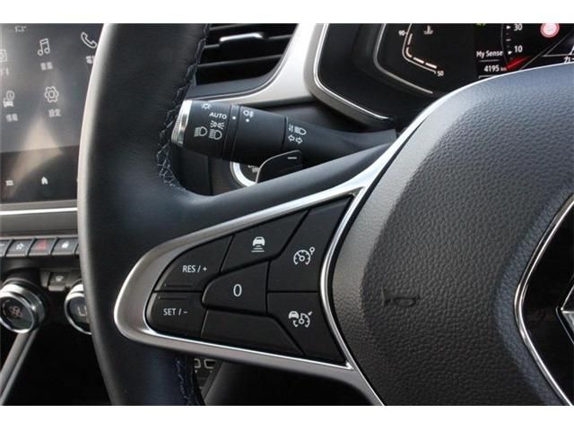 Renault CAPTUR 2021-08 20515-12