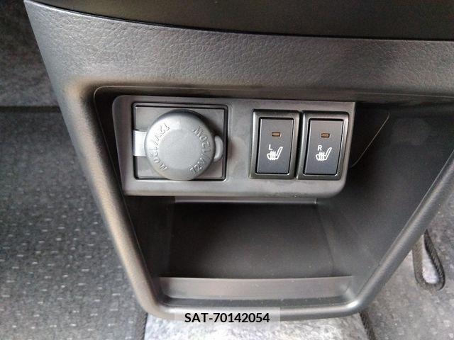 Suzuki ALTO 2023-05 355799-9