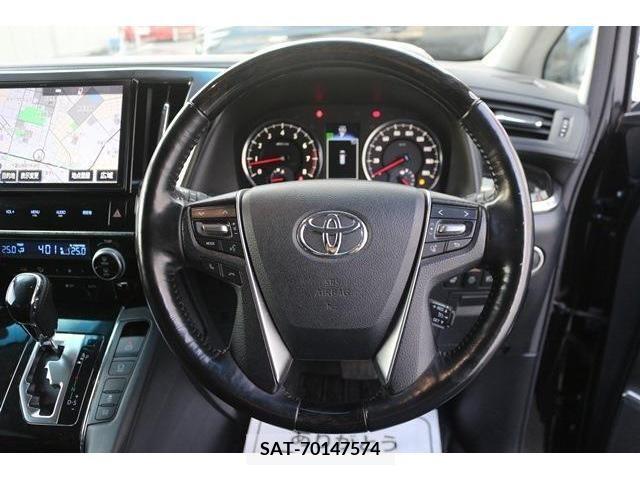 Toyota VELLFIRE 2017-03 223798-14