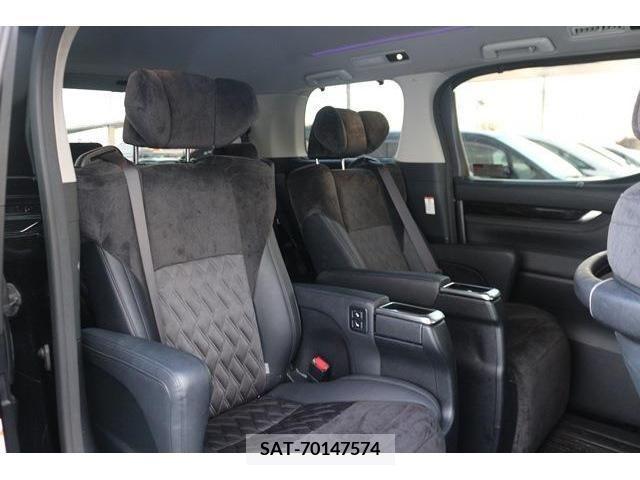 Toyota VELLFIRE 2017-03 223798-13