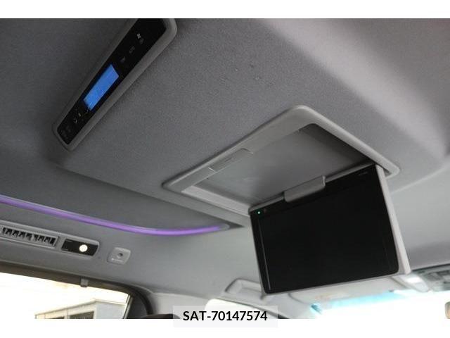 Toyota VELLFIRE 2017-03 223798-4