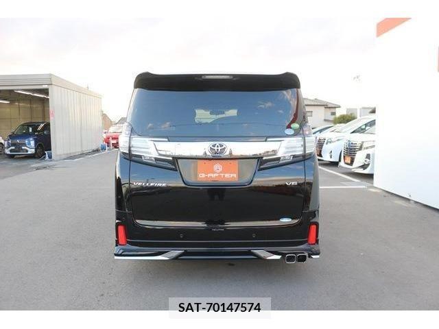 Toyota VELLFIRE 2017-03 223798-7