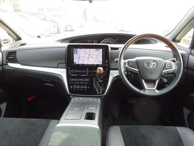 Toyota ESTIMA HYBRID 2018-10 196618-1