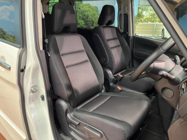 Nissan SERENA 2018-07 5906-11