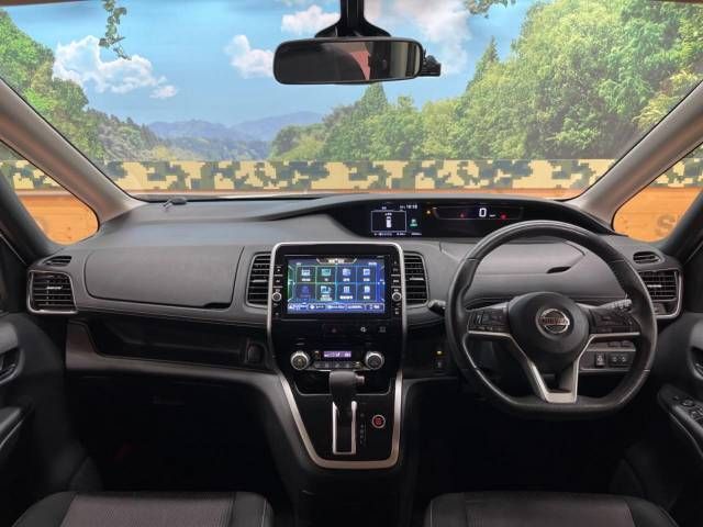 Nissan SERENA 2018-07 5906-1