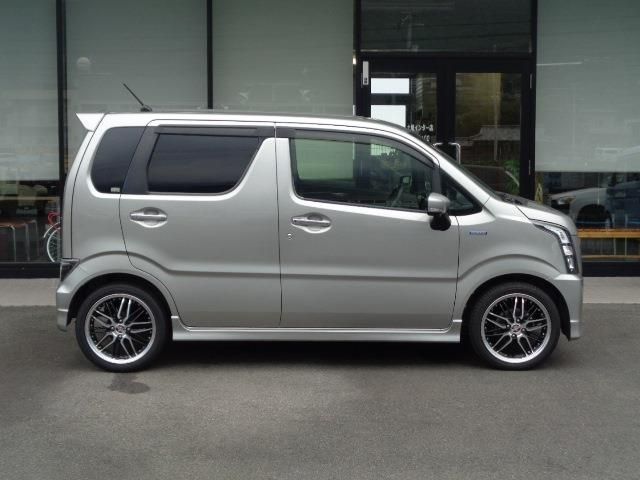 Suzuki WAGON R 2017-04 5109-3