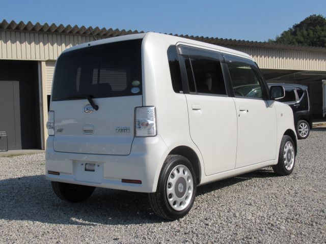 Daihatsu MOVE CONTE 2014-09 18863-3