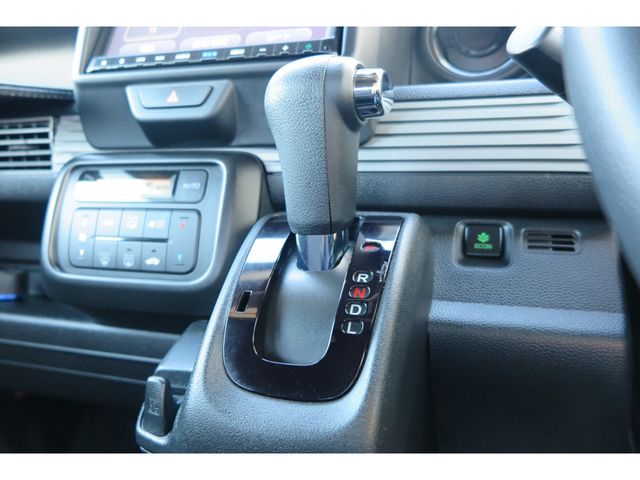 Honda N-VAN 2022-04 27403-16