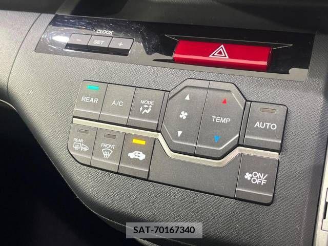 Honda e 2013-07 352913-7