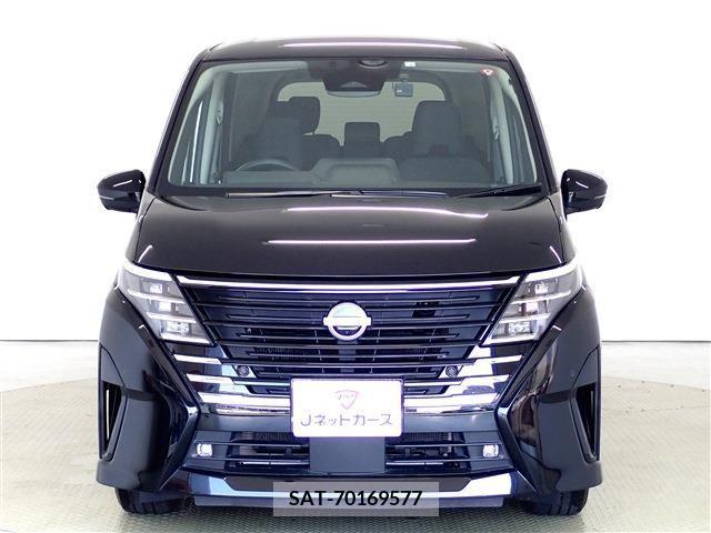 Nissan SERENA 2023-06 336439-3