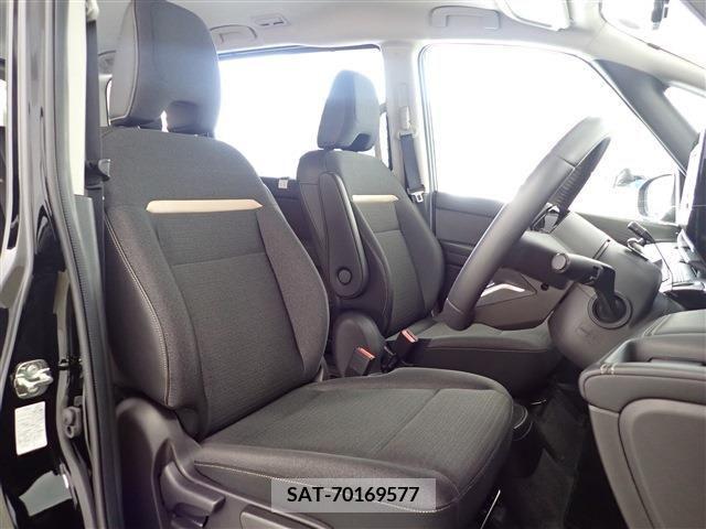 Nissan SERENA 2023-06 336439-29