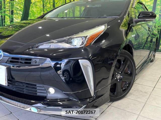 Toyota PRIUS 2019-04 282147-15