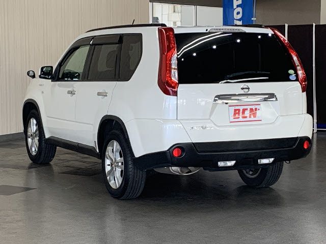 Nissan X-TRAIL 2011-07 15768-8
