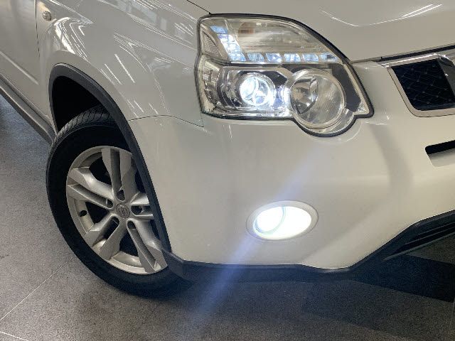 Nissan X-TRAIL 2011-07 15768-24