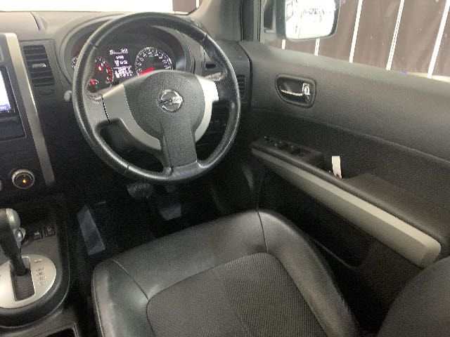 Nissan X-TRAIL 2011-07 15768-13