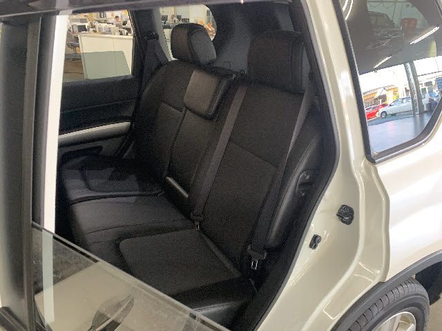 Nissan X-TRAIL 2011-07 15768-18