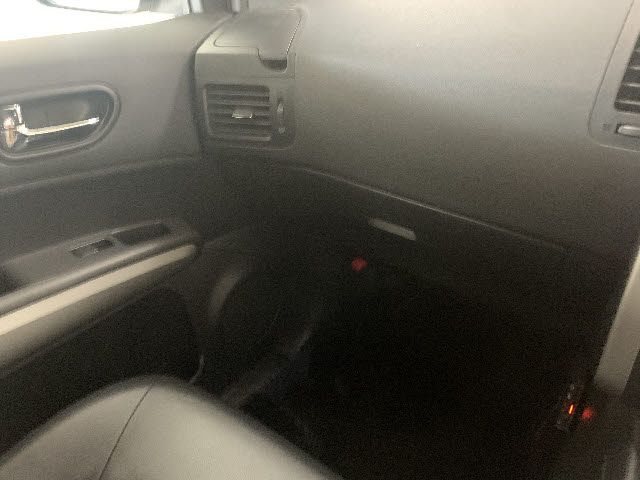 Nissan X-TRAIL 2011-07 15768-23