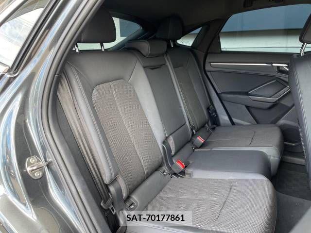 Audi Q3 2022-08 395775-9