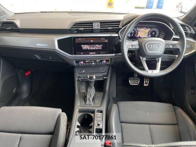 Audi Q3 2022-08 395775-1