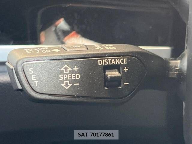 Audi Q3 2022-08 395775-5