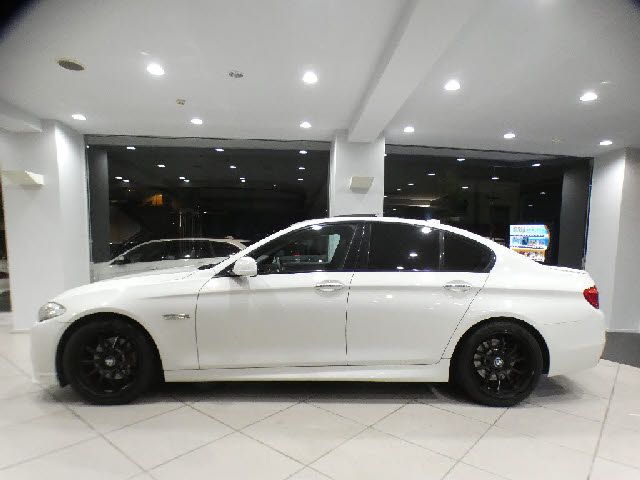 Bmw 5 SERIES 2011-02 187976-14