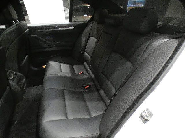 Bmw 5 SERIES 2011-02 187976-26