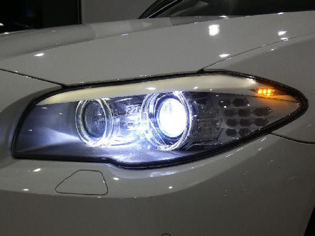 Bmw 5 SERIES 2011-02 187976-19