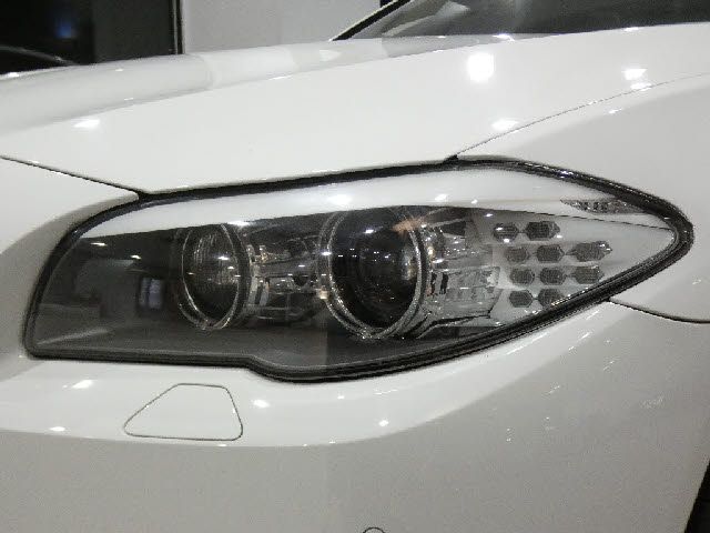 Bmw 5 SERIES 2011-02 187976-18