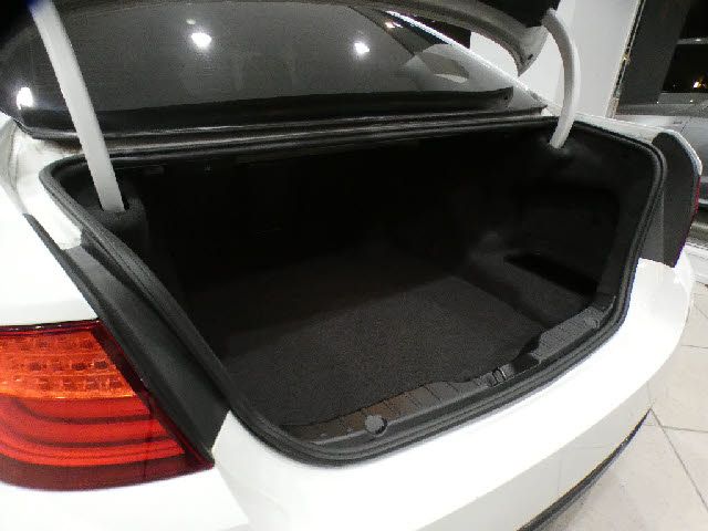 Bmw 5 SERIES 2011-02 187976-6