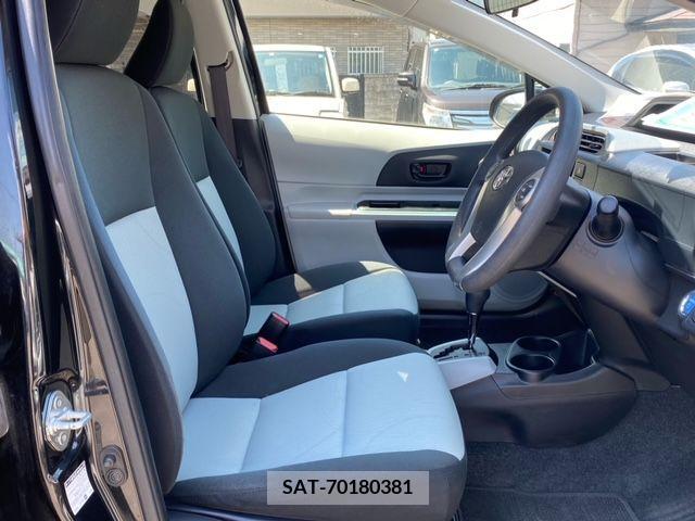 Toyota AQUA 2013-01 344056-3