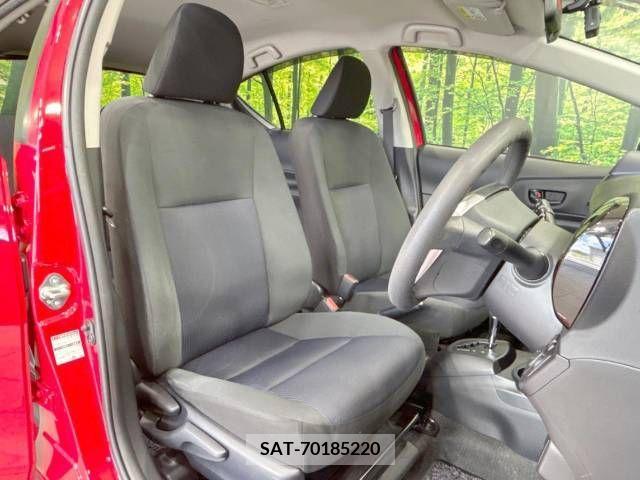 Toyota AQUA 2015-08 346859-8