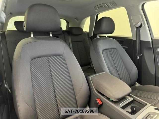 Audi Q5 2023-06 333119-13
