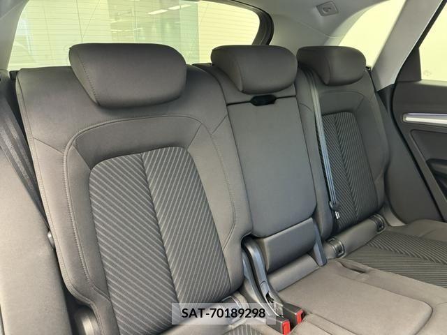 Audi Q5 2023-06 333119-14