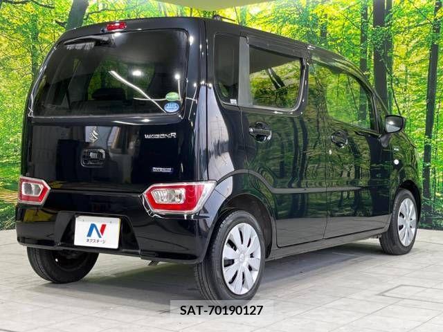 Suzuki WAGON R 2018-08 311905-17