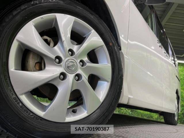 Nissan SERENA 2011-08 393901-14