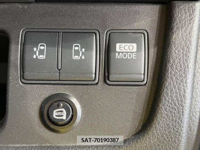 Nissan SERENA 2011-08 393901-3