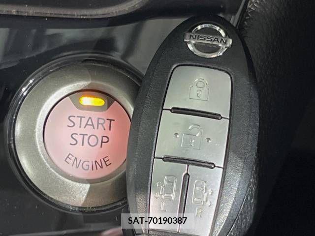 Nissan SERENA 2011-08 393901-6