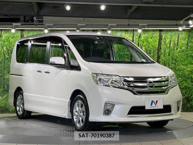 Nissan SERENA 2011-08 393901-17