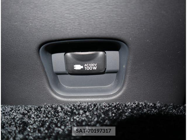 Lexus LS 2017-11 304738-25